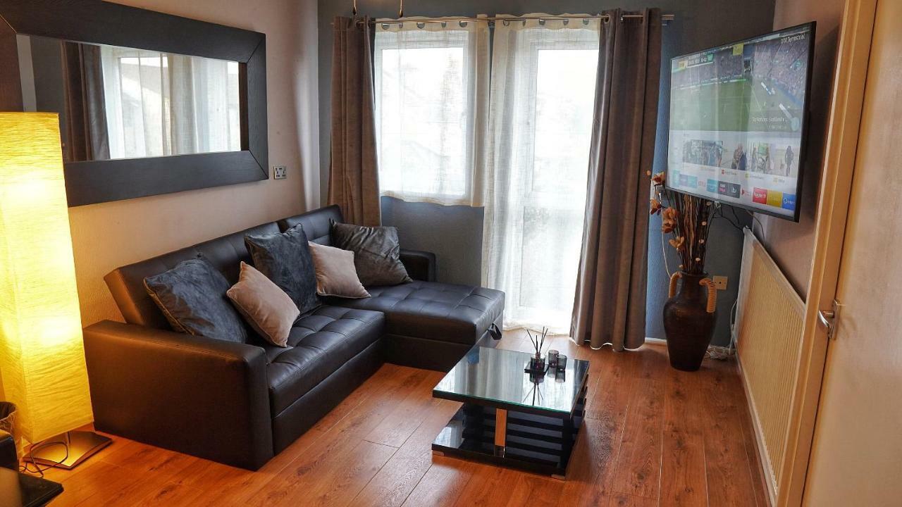 North London Apartment - Edmonton Ngoại thất bức ảnh