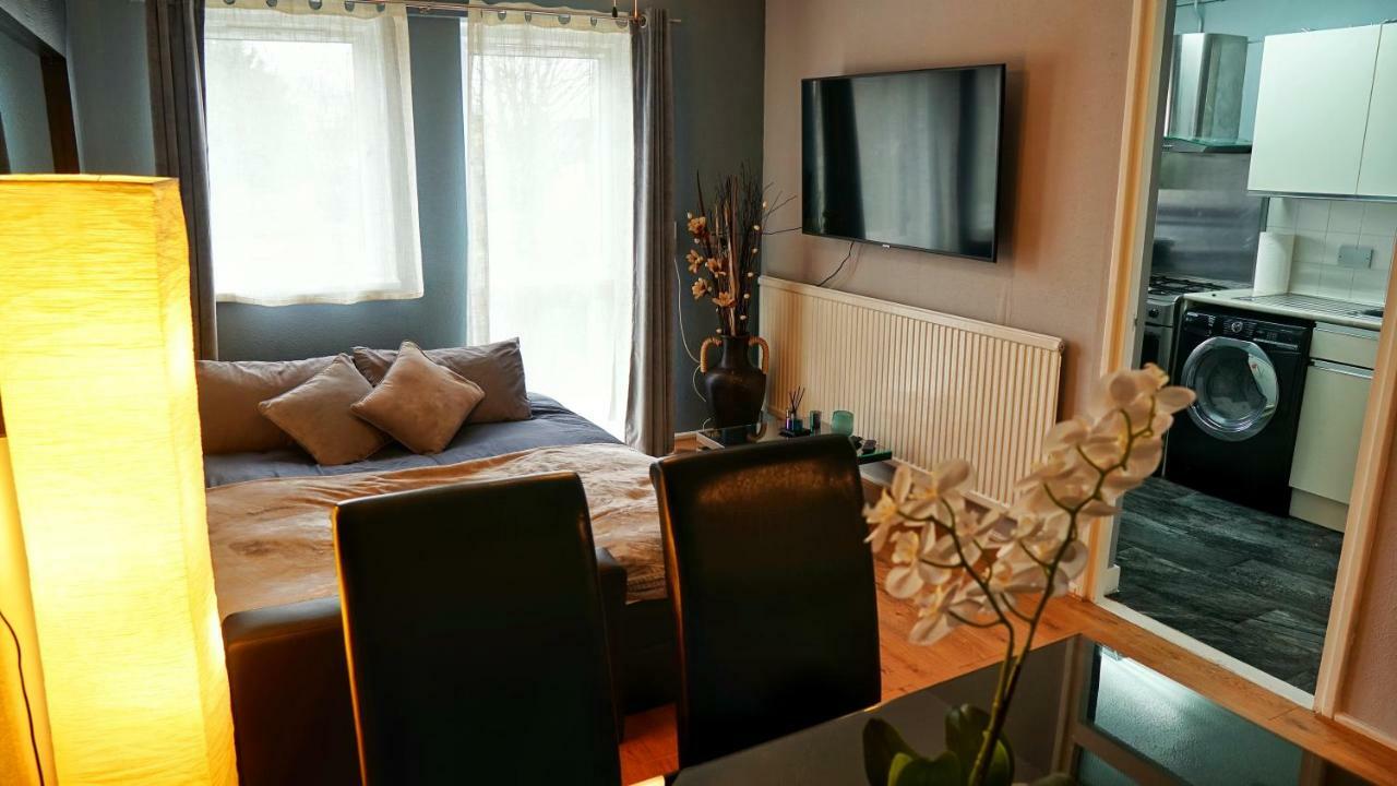 North London Apartment - Edmonton Ngoại thất bức ảnh