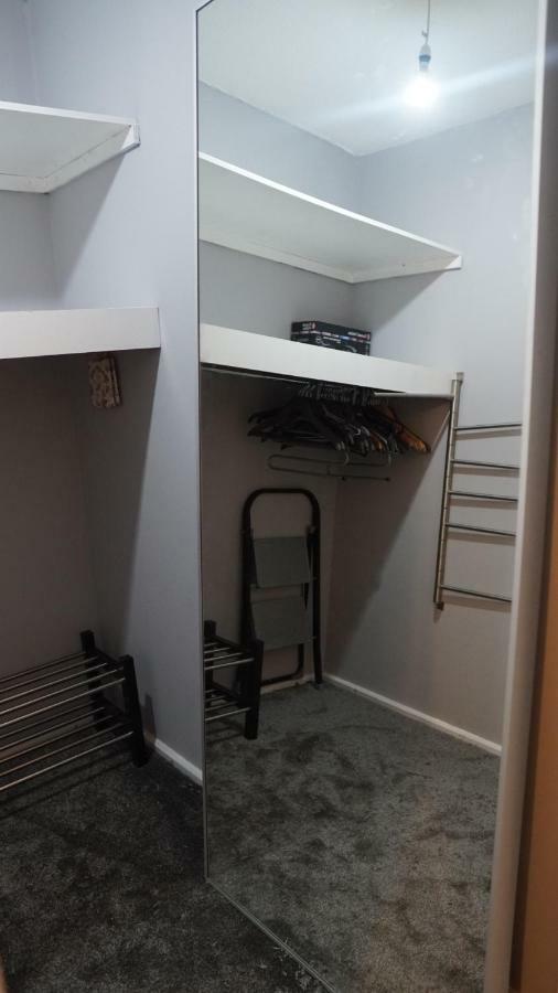 North London Apartment - Edmonton Ngoại thất bức ảnh